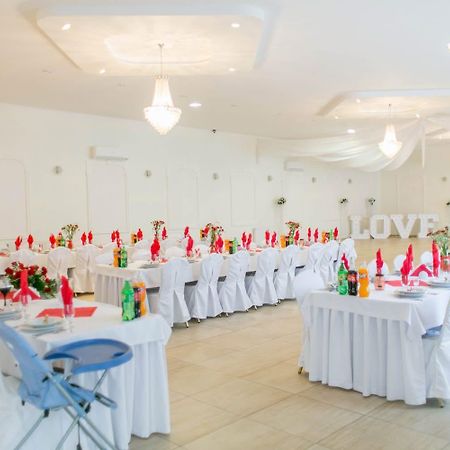 Marysienka Hotel Bisztynek Ngoại thất bức ảnh